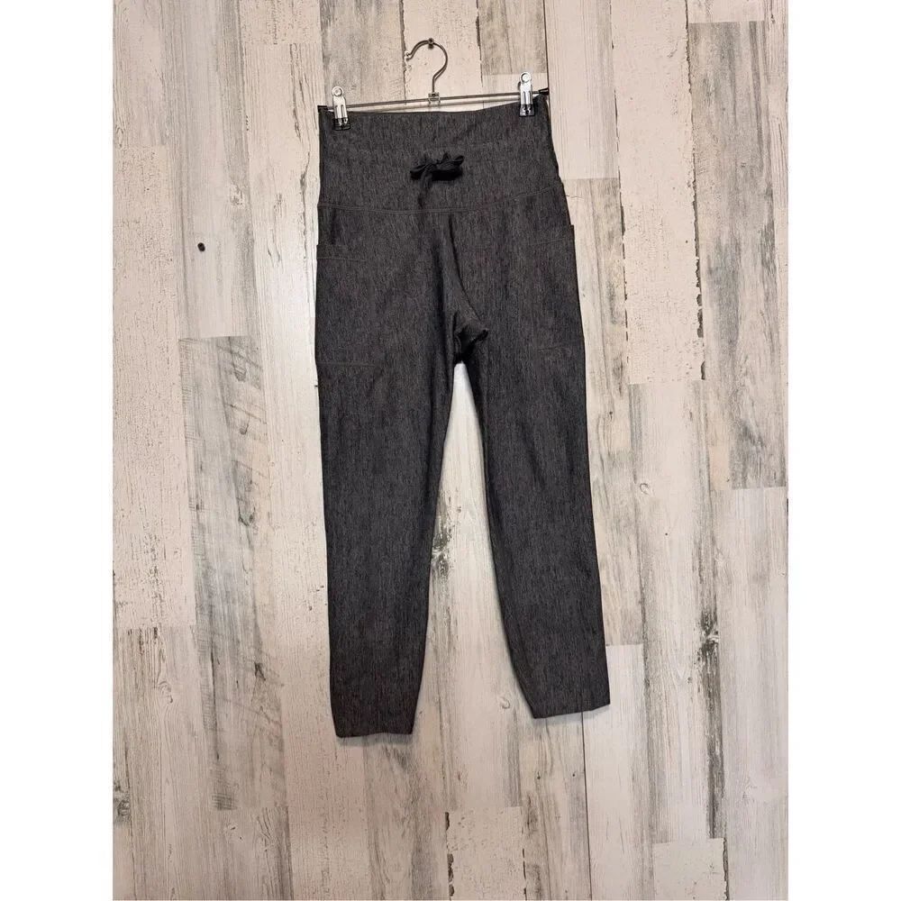 Hype leggings size small